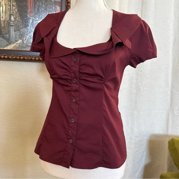 Vintage Prada 2009 Women’s Blouse Deep Burgundy Quiet Luxury Minimalist Sz 2 4 - Picture 2 of 12